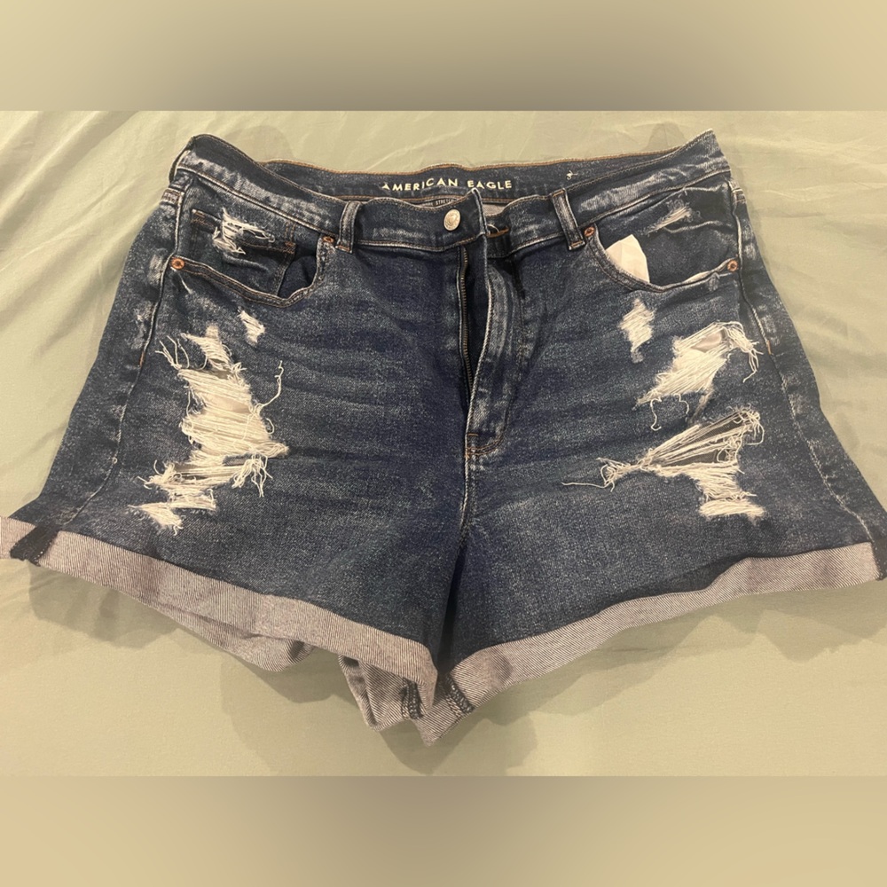 AE Jean Mom Shorts